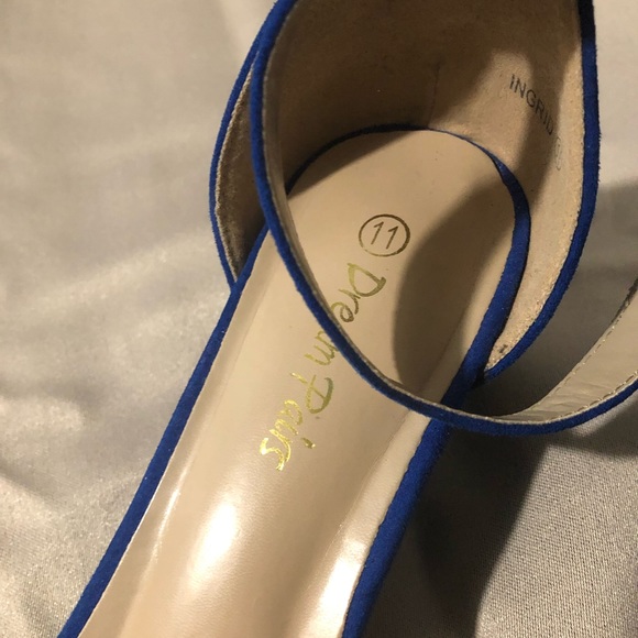 Deep Blue Wedges - Picture 5 of 5